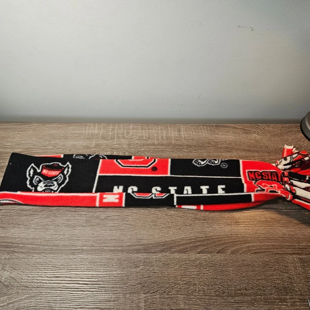 NC State Wolfpack Fleece Scarf Red Black White NCAA Collegiate Fringe Winter